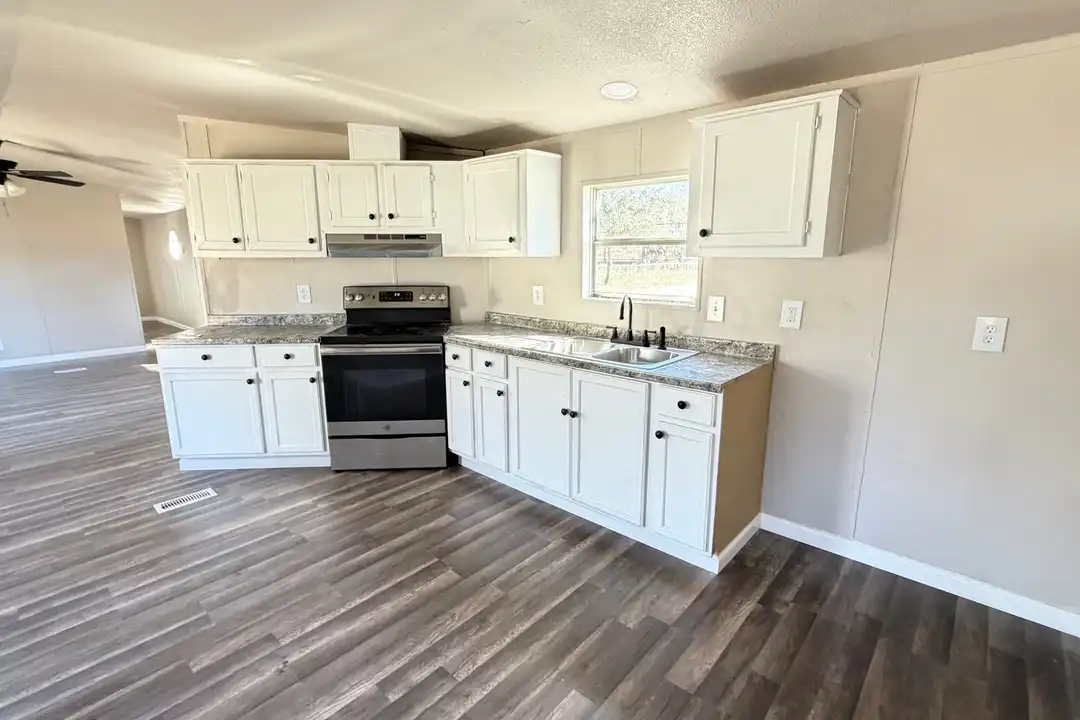 23035 Opportunity Dr - View 6