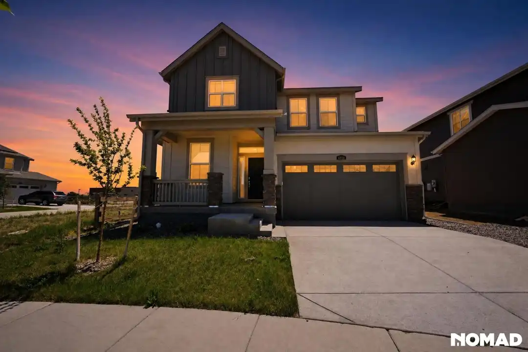 4858 Astor Pl - View 2