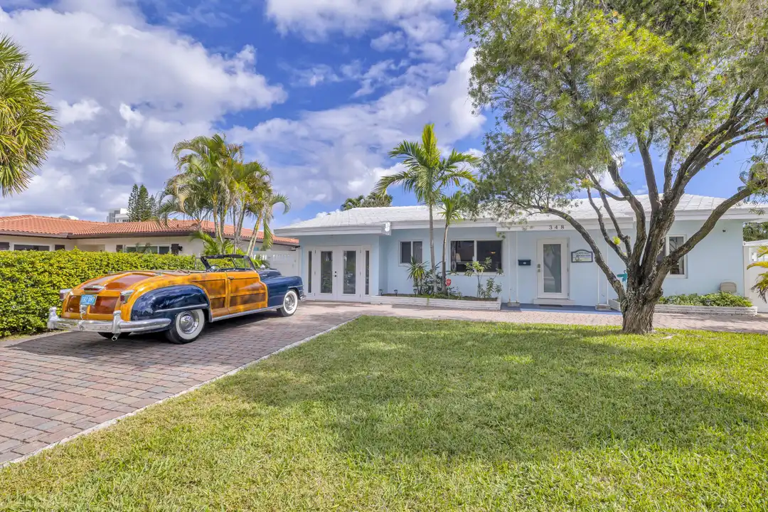 348 SE 18th Ave - View 4