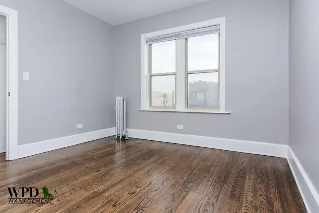 1642 W 81st St - View 4