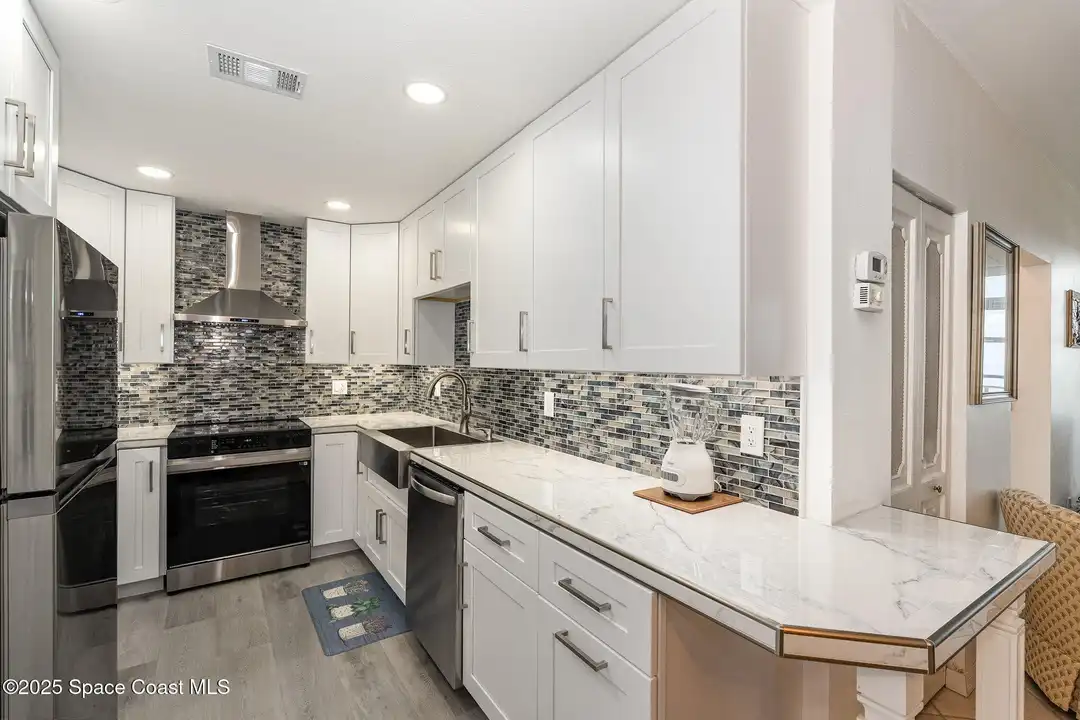 333 N Atlantic Ave #207 - More