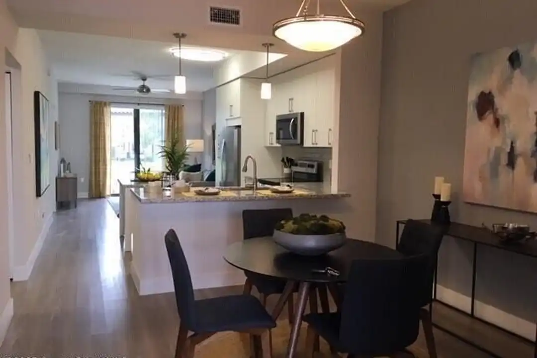 2760 Bosque Cir #307 - View 5