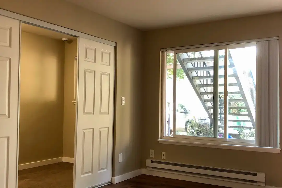 3602 NE 73rd Pl unit 4 – pohled 6