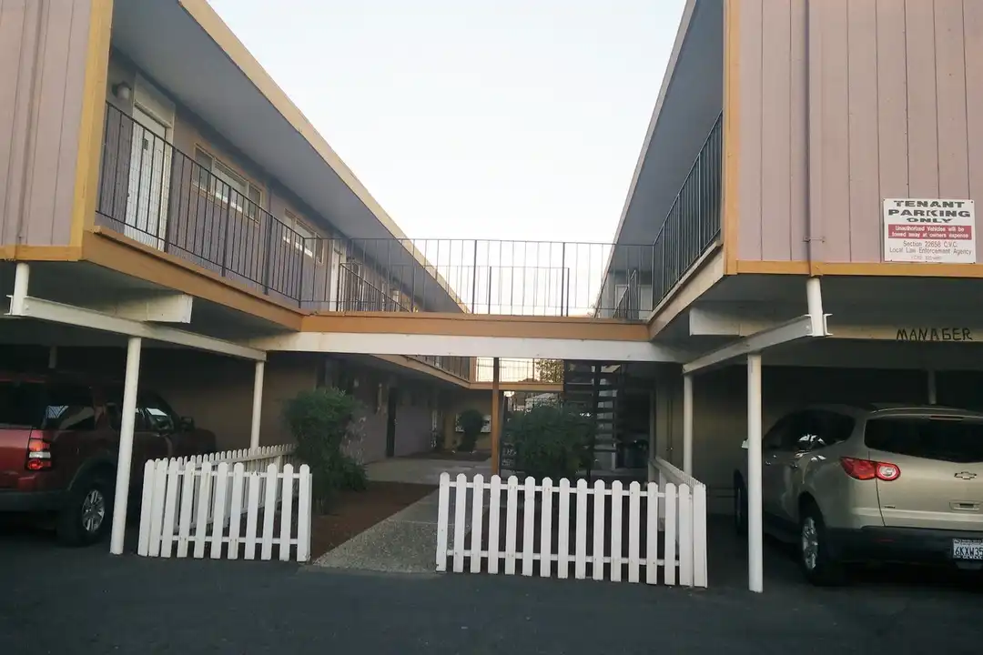 1420 Ramirez St unit 22 - View 5
