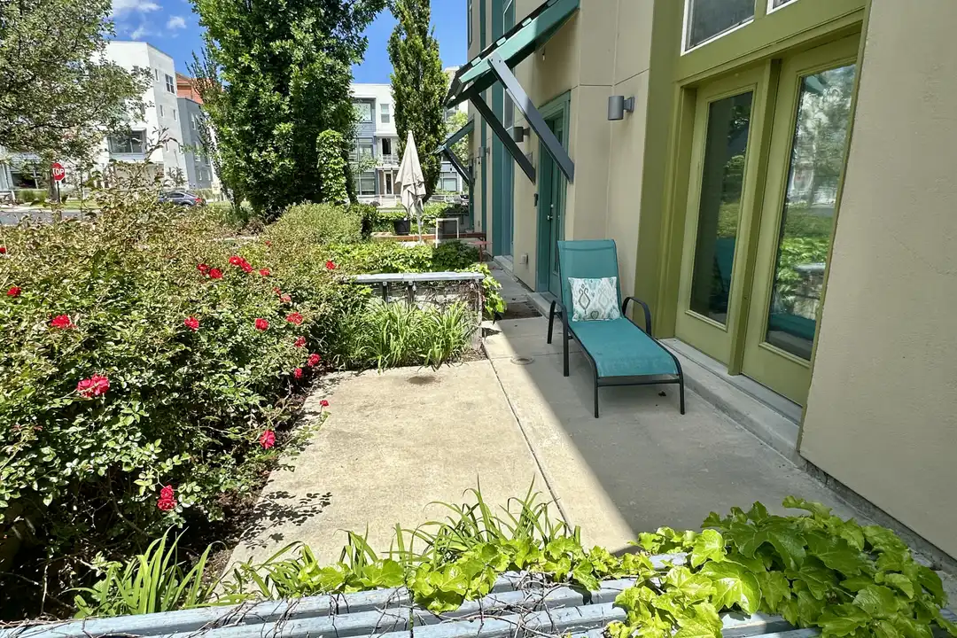 Apartment in South Jordan - View 2