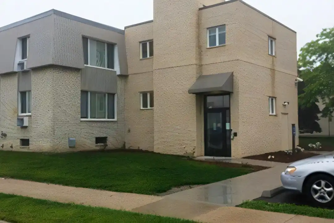 3003 Durand Ave – photo 1 of 6
