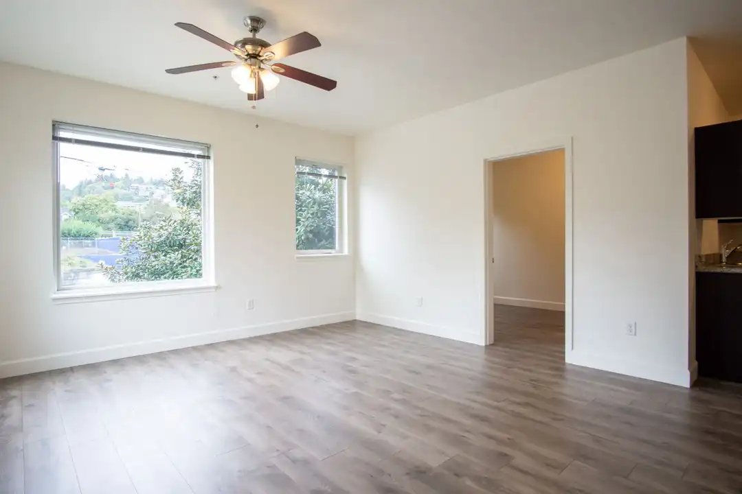 Apartment in Portland, Lair Hill, South Portland - View 3