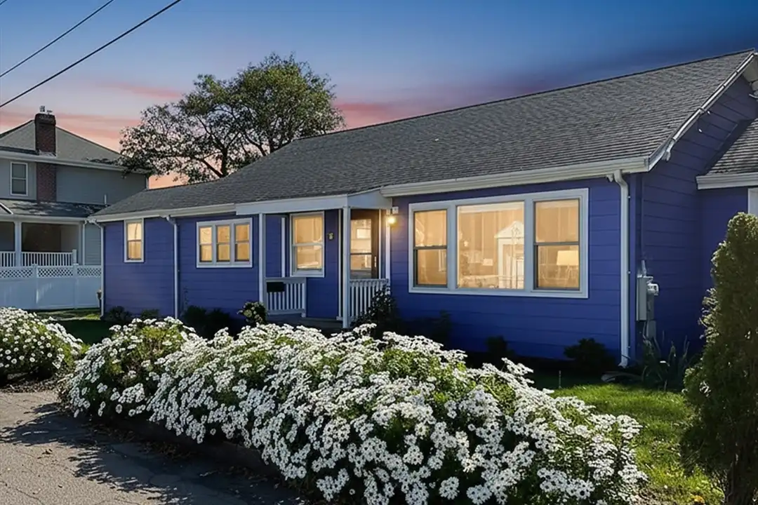 6 Hadassah Wy unit Winter – photo 1 of 12