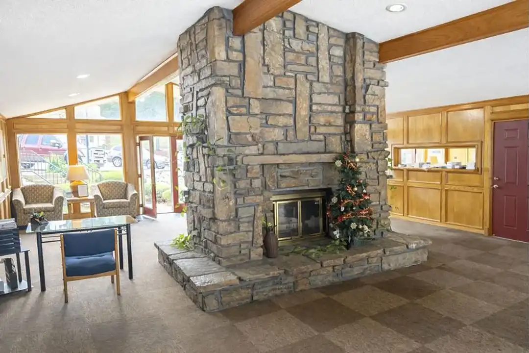 Bent Tree Apartments – photo 1