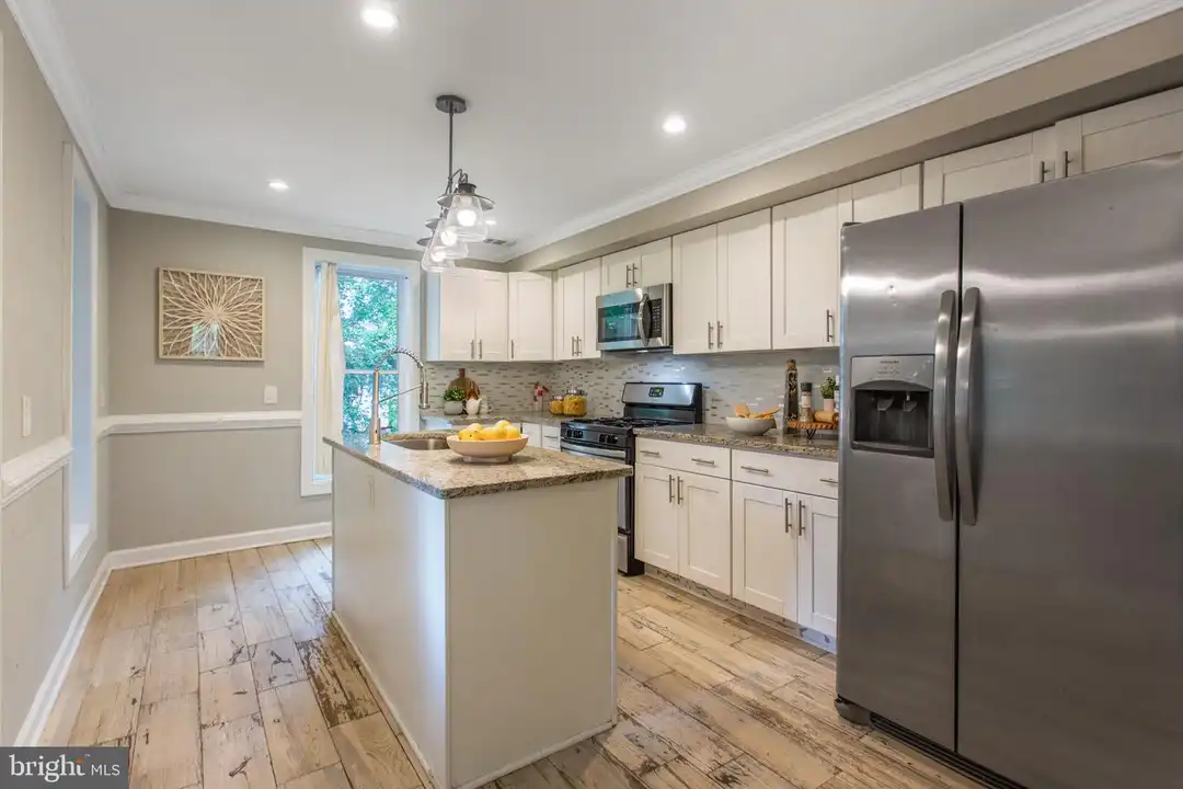 2217 14th St SE - View 6