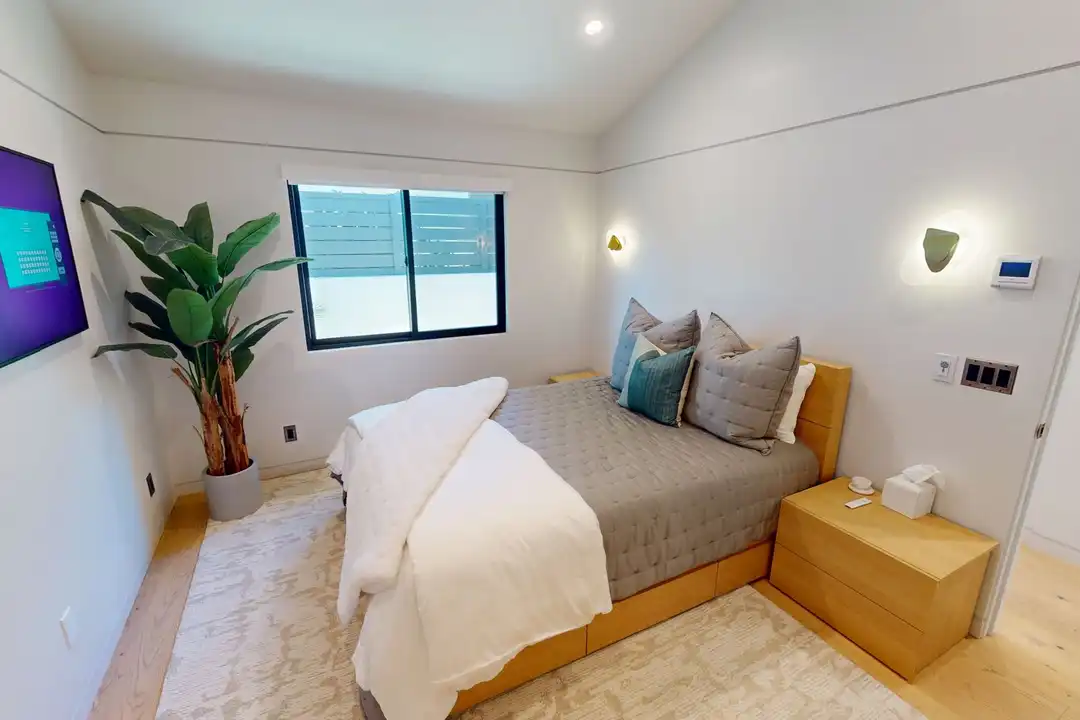 163 G Ave unit 1 - More