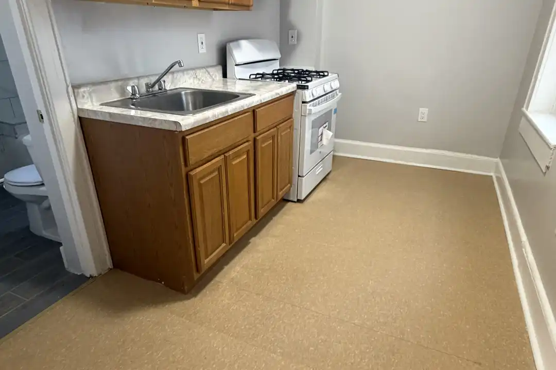 50 Jones St unit 306 - View 2
