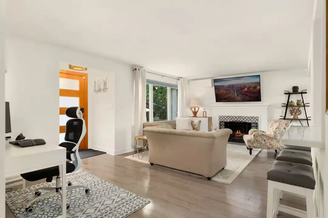 2855 13th Ave W - View 5