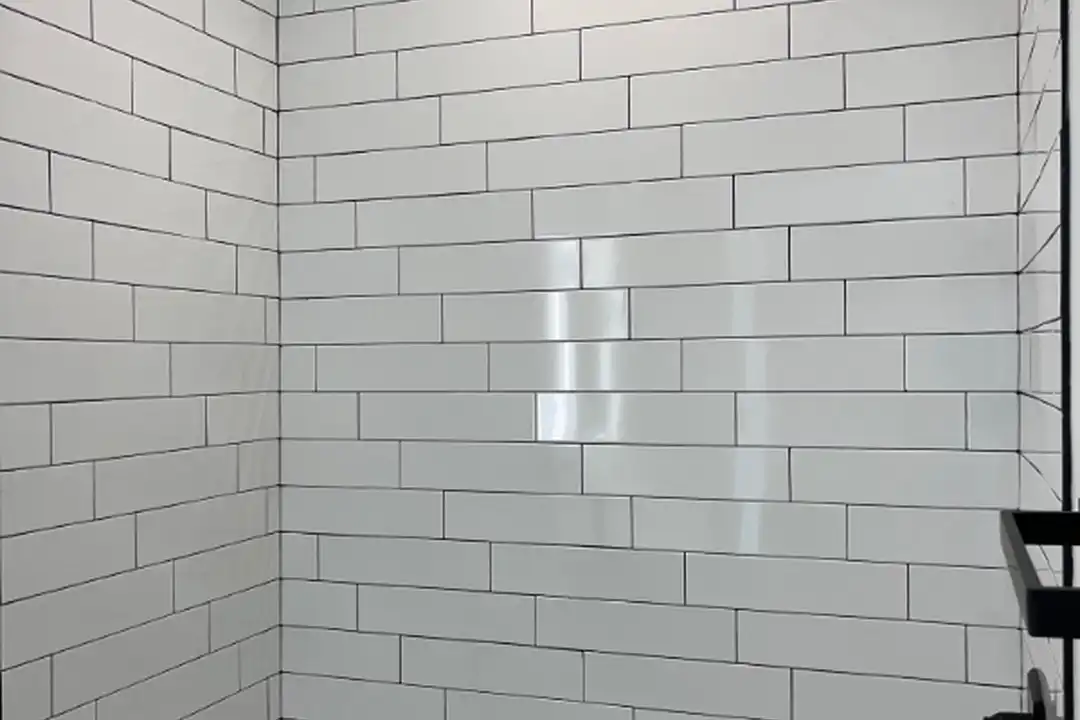 2053 W Oxford St unit 2 - More