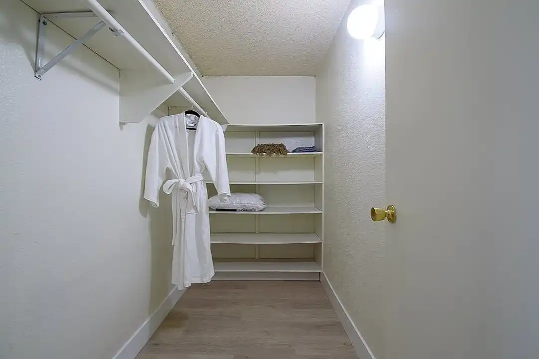 West Park Senior Living - Active Adult Living - View 5