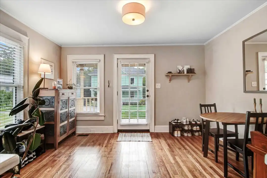 510 Carlton Ave - View 4
