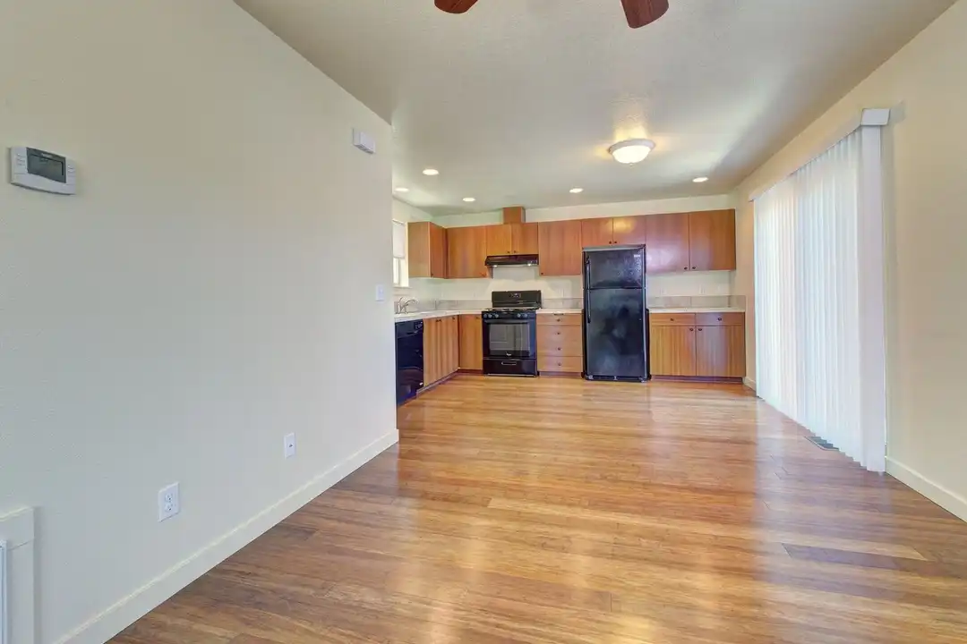 6679 NE 13th Ave unit # B - View 3