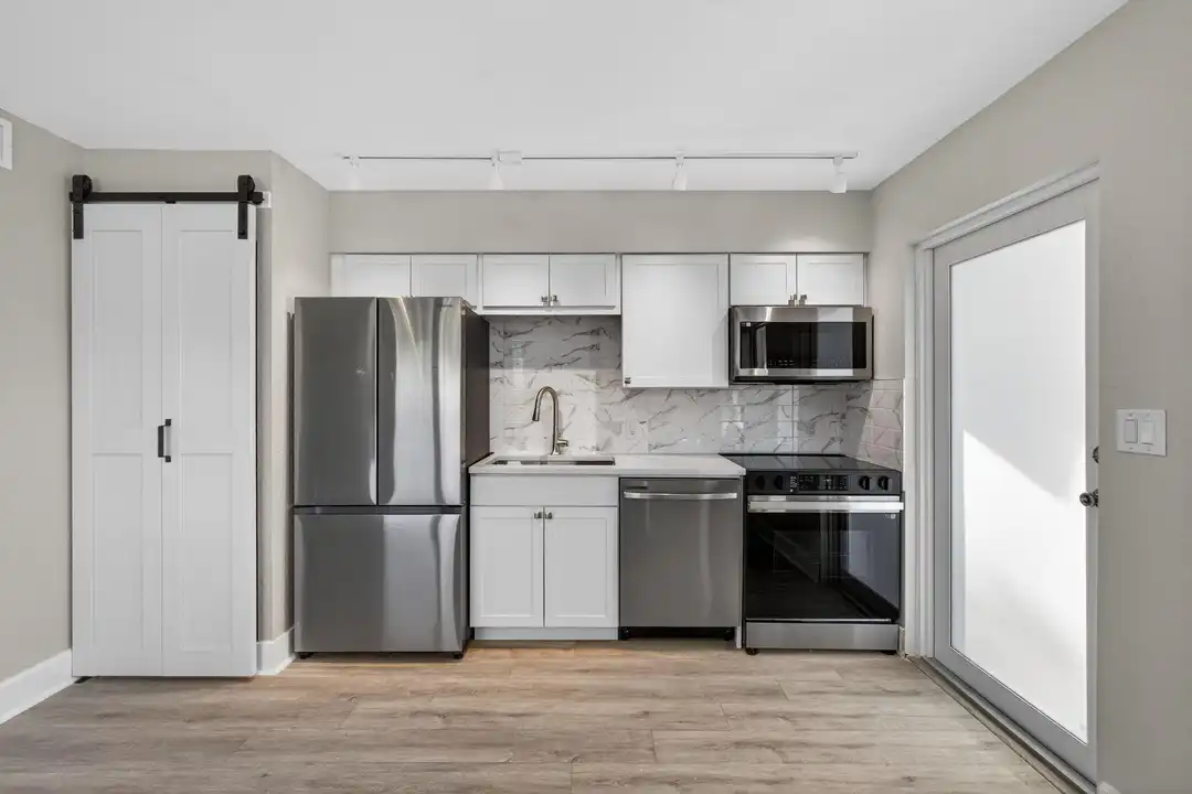 624 Southwind Cir unit 2 - View 3