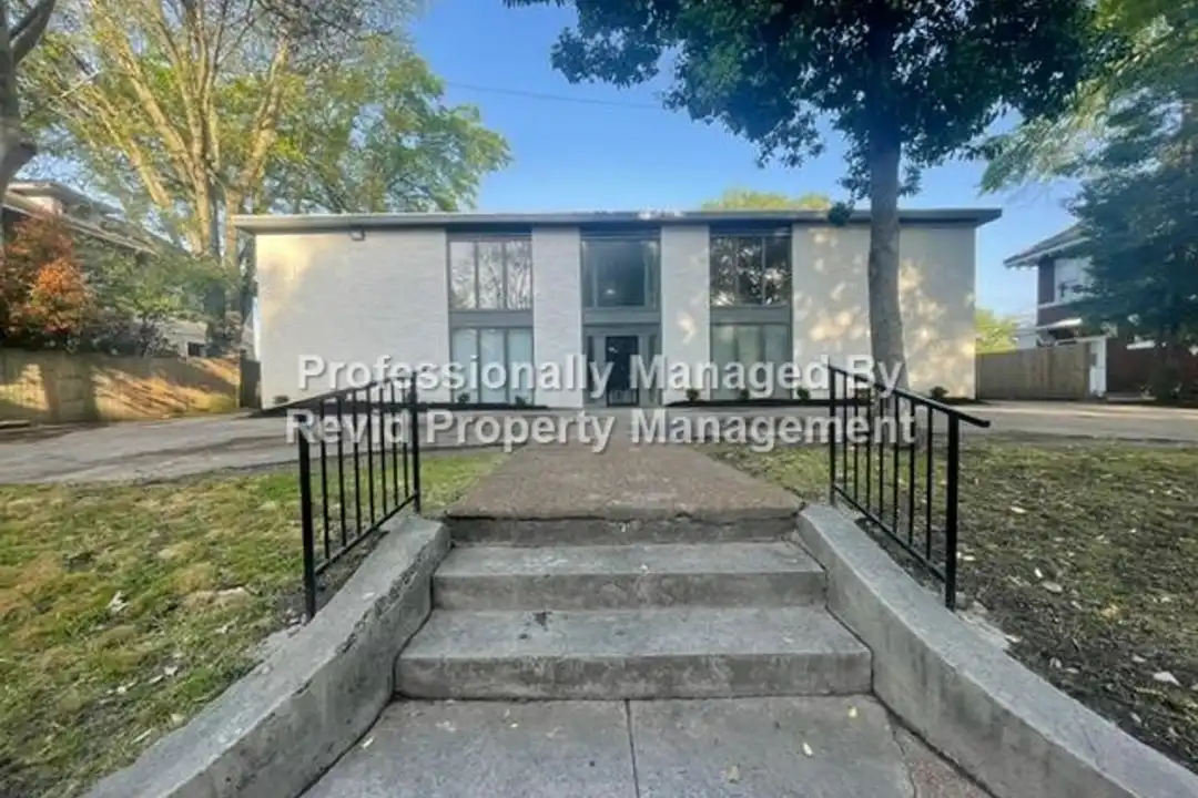147 Stonewall St unit BARRINGTON 147 #08 - Widok 2