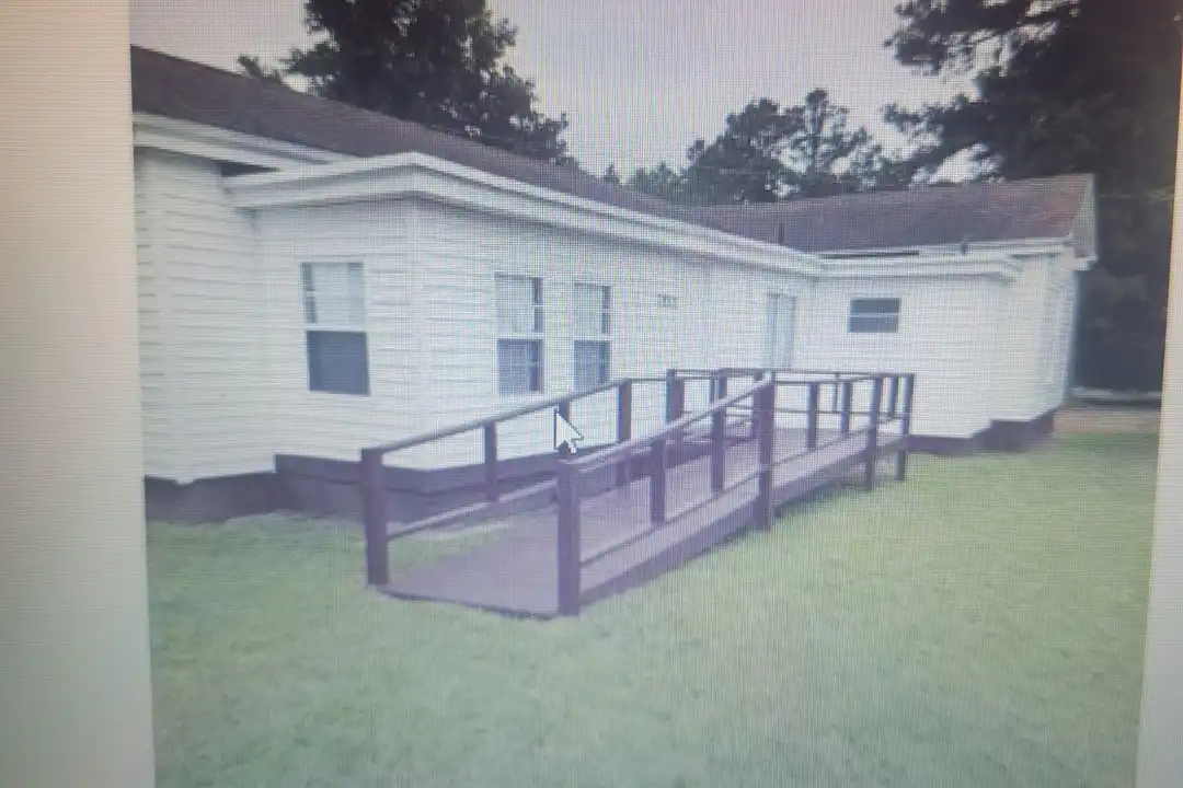 7252 NC 42 - View 2