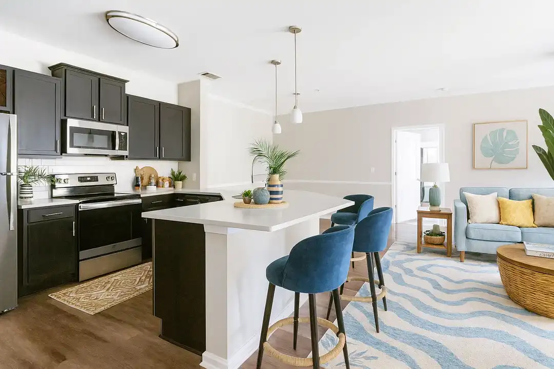 Ansley Commons – photo 1 of 17