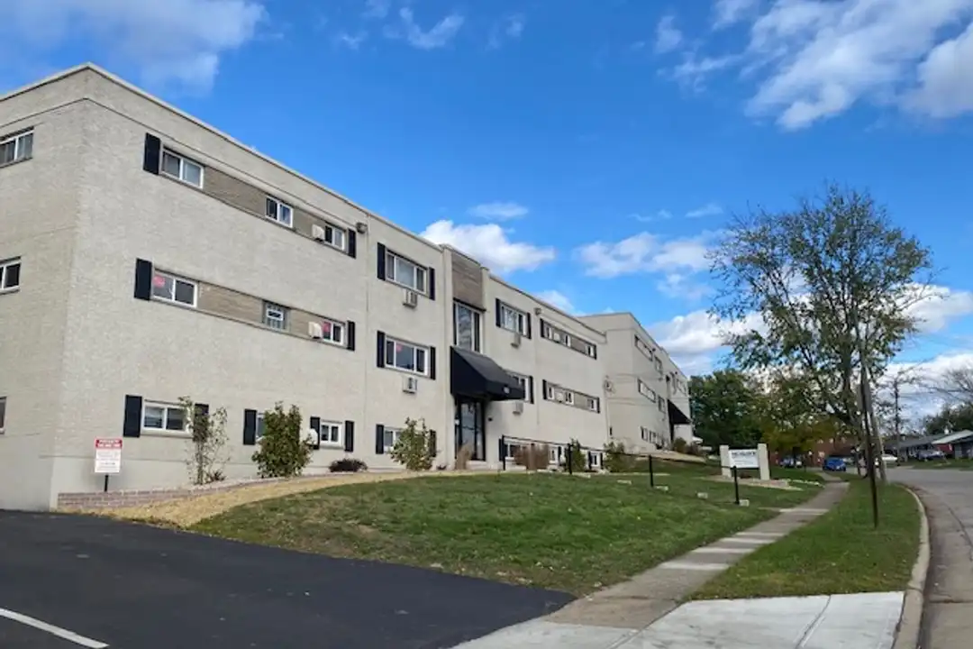 904 Mohawk Trail unit 904-2 – photo 1 of 14