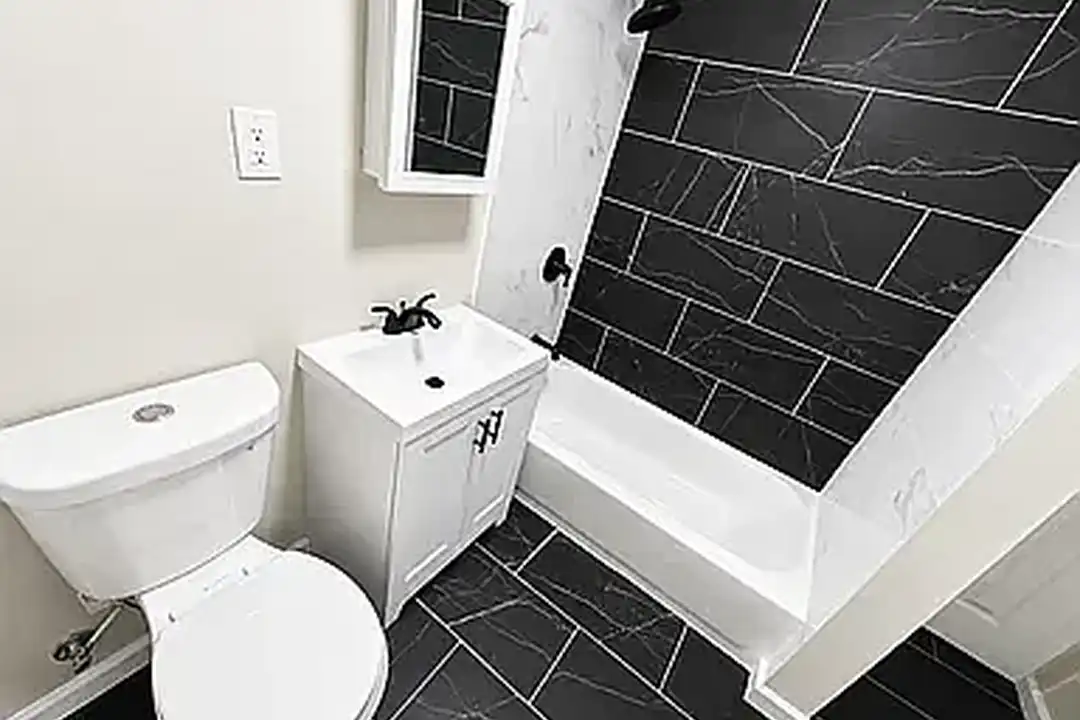 28-32 North Ave - View 4