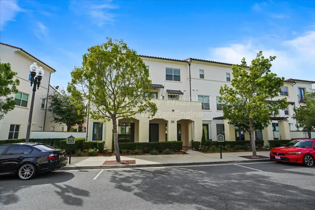 26261 Prima Way - View 2