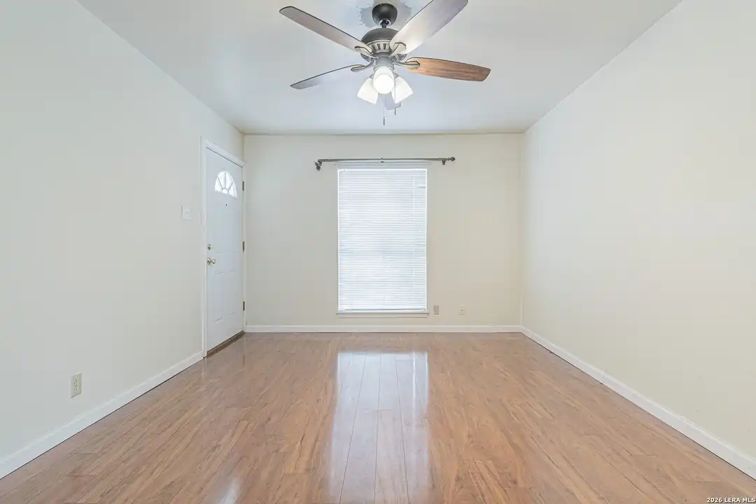 1926 Rawhide Ln - More