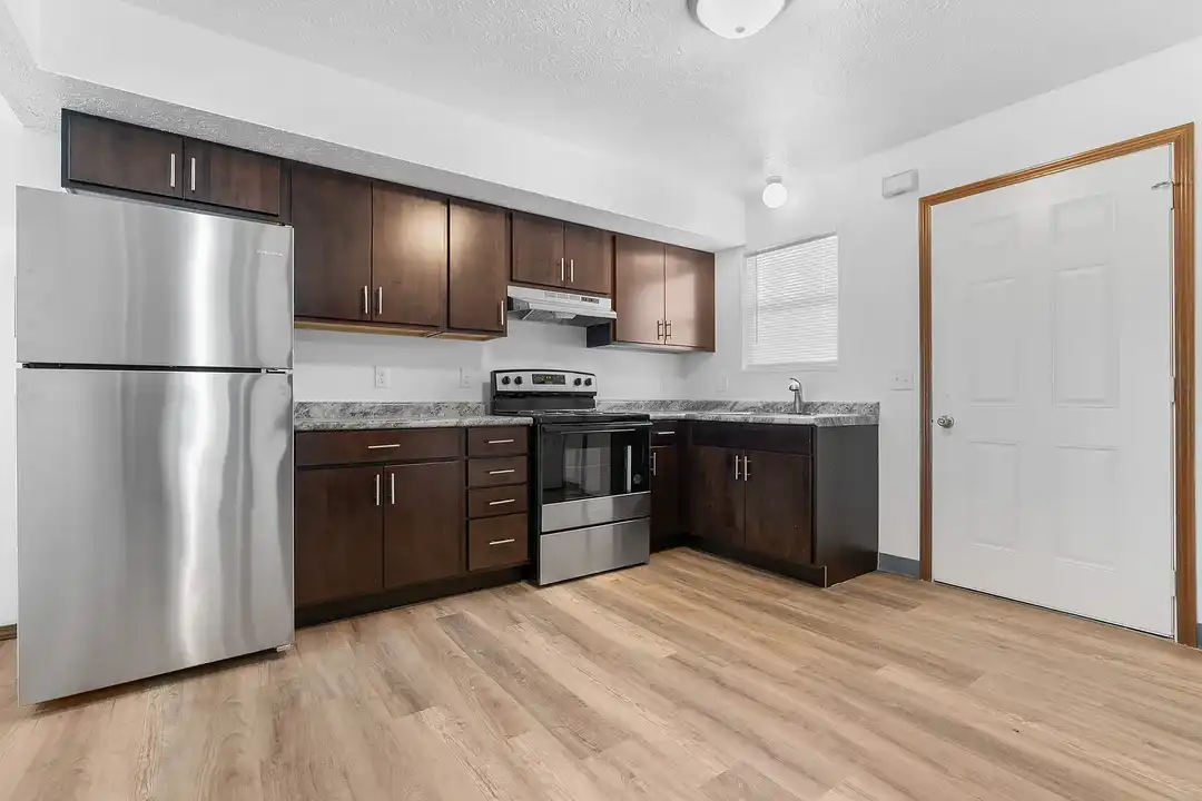 Northgate Apartments - 652 Northgate Cir - Rochester, IN | Rent.