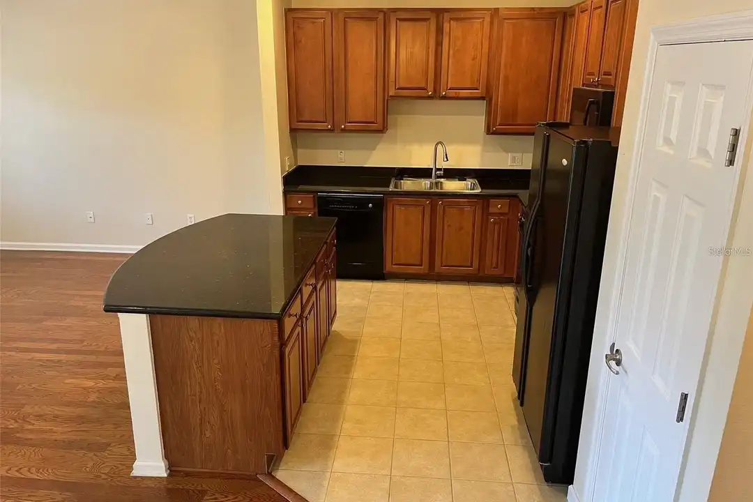 532 Jasmine Way - View 6