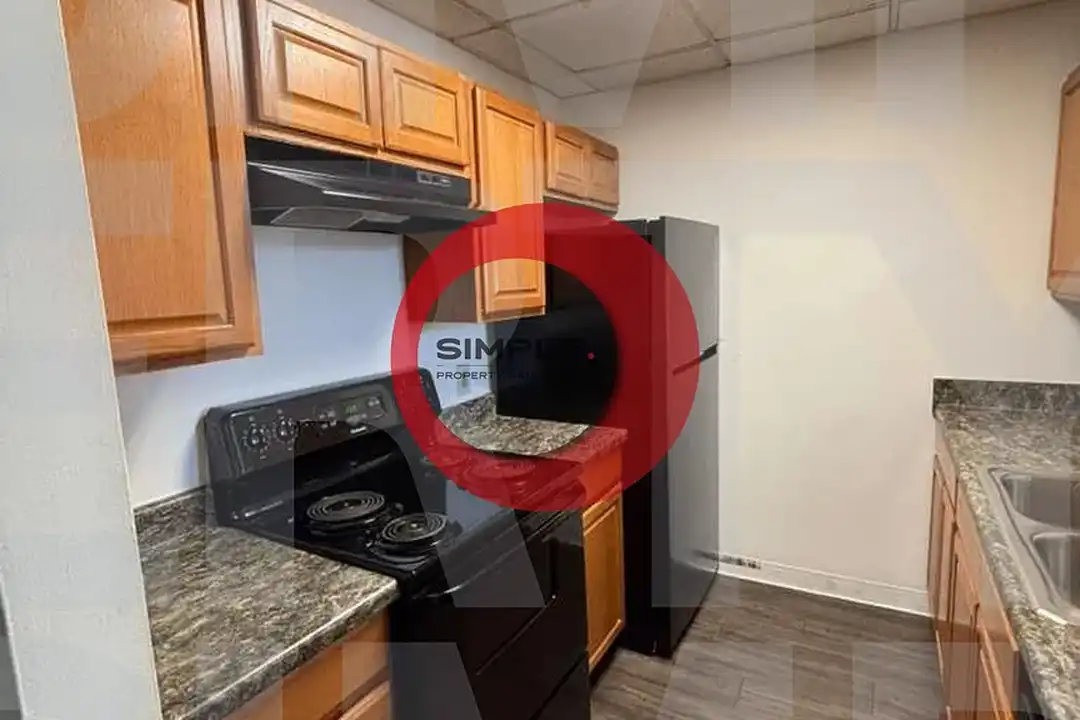 350 Elm Street – photo 1
