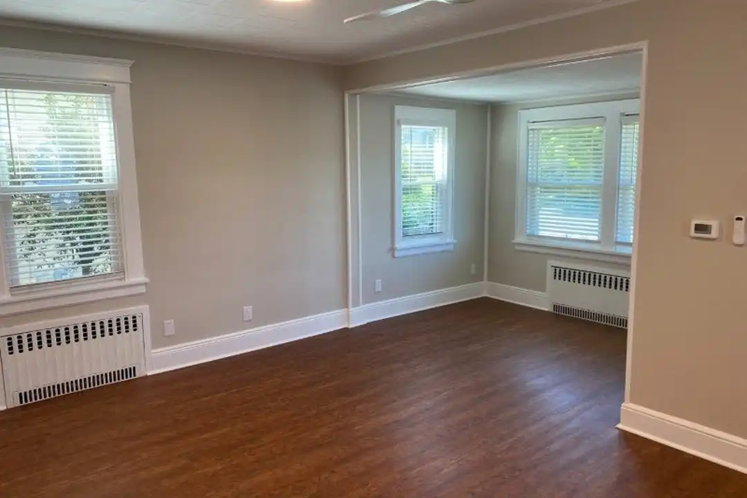 971 Virgil Ave – photo 1 of 25