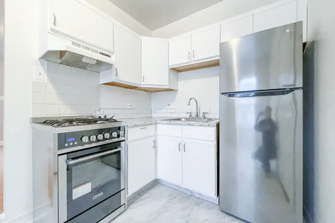 2627 N Spaulding Ave unit 1 - View 2