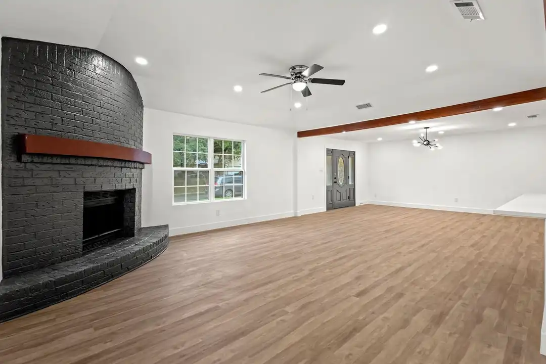 6000 Cool Springs Dr - View 6
