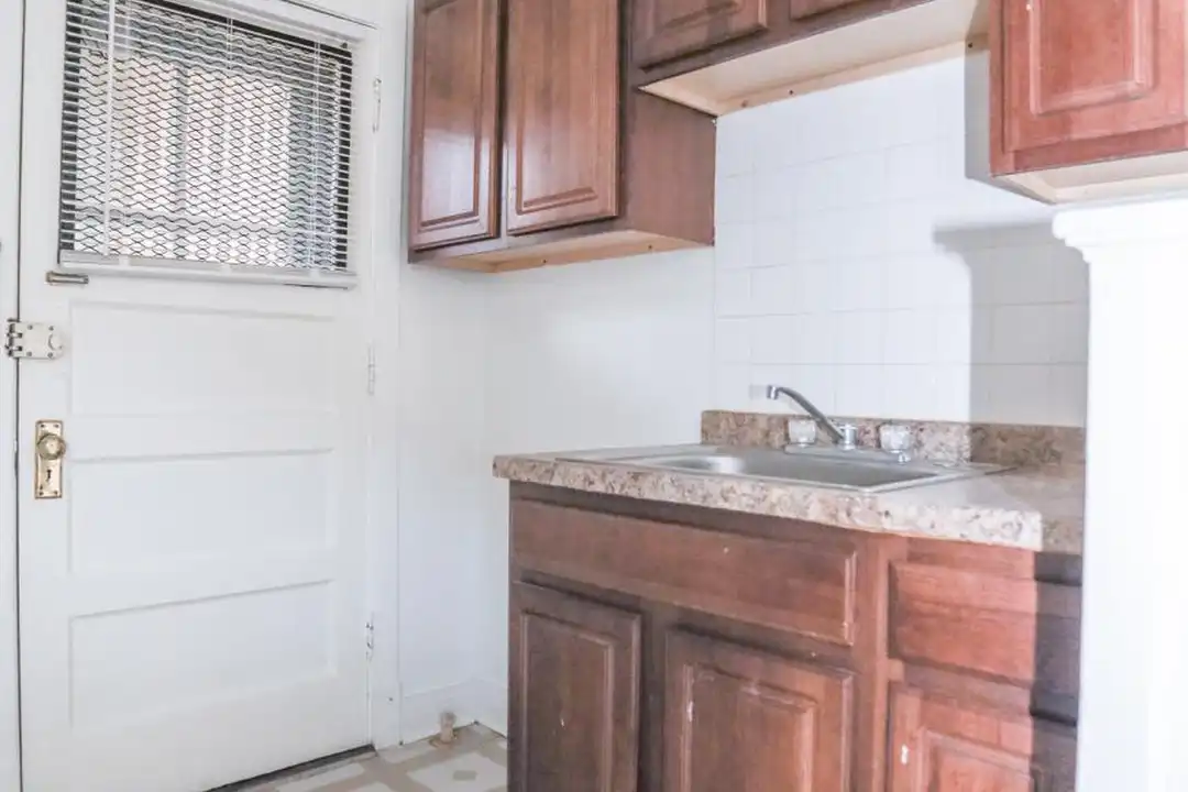 Apartment in Chicago - View 5