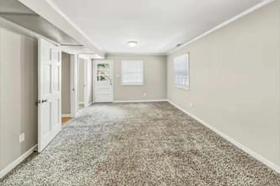 217 Elkhound Ct - View 2