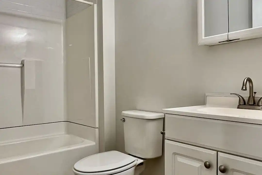 1704 Broad St unit 8 - View 6