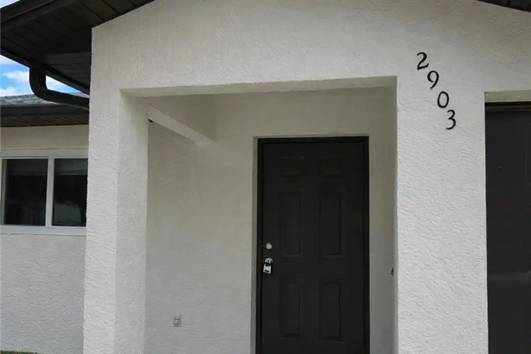2903 Hightower Ave S - View 3
