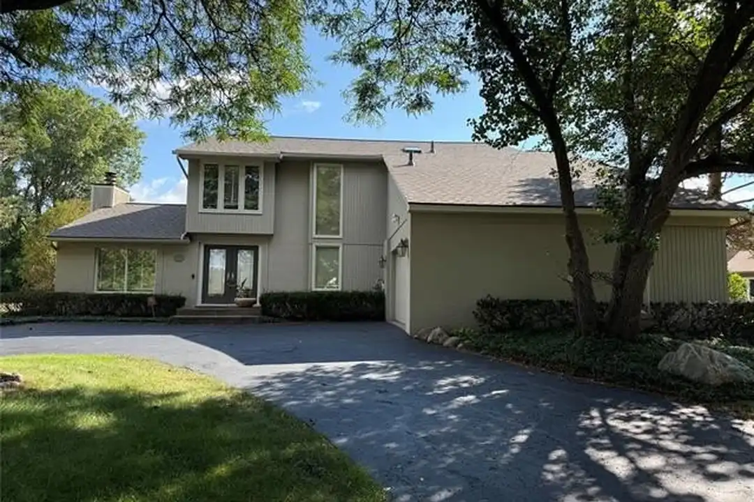 3958 Winterset Ct – photo 1