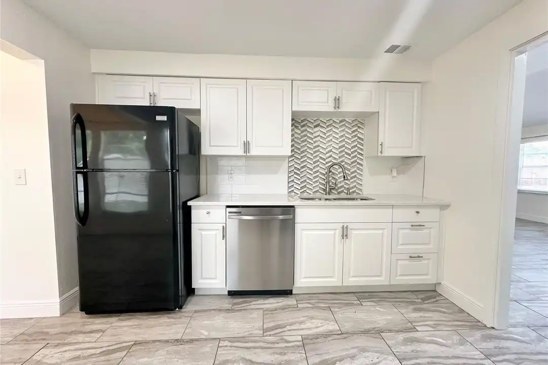 122 S Bulova Dr - View 3