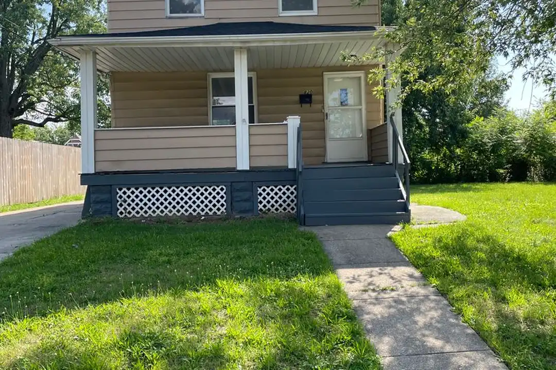820 Whitcomb Rd – photo 1