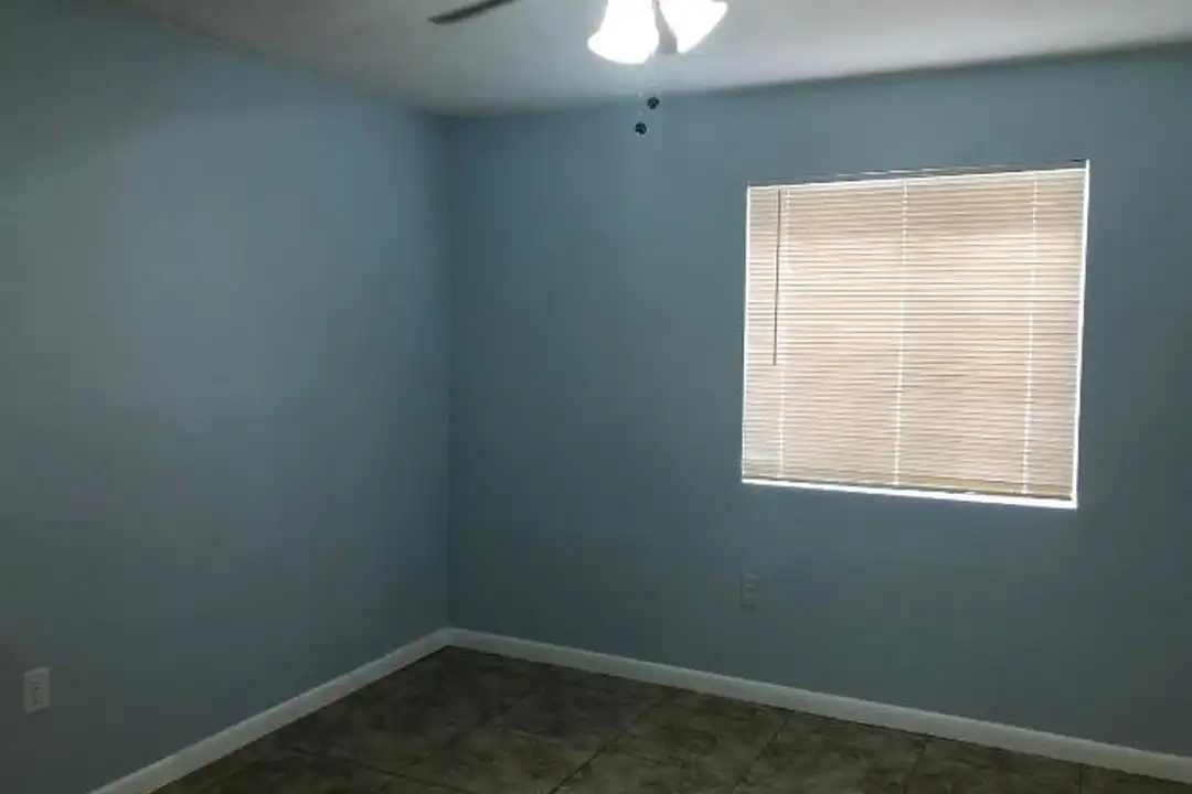149 N Phyllis - More