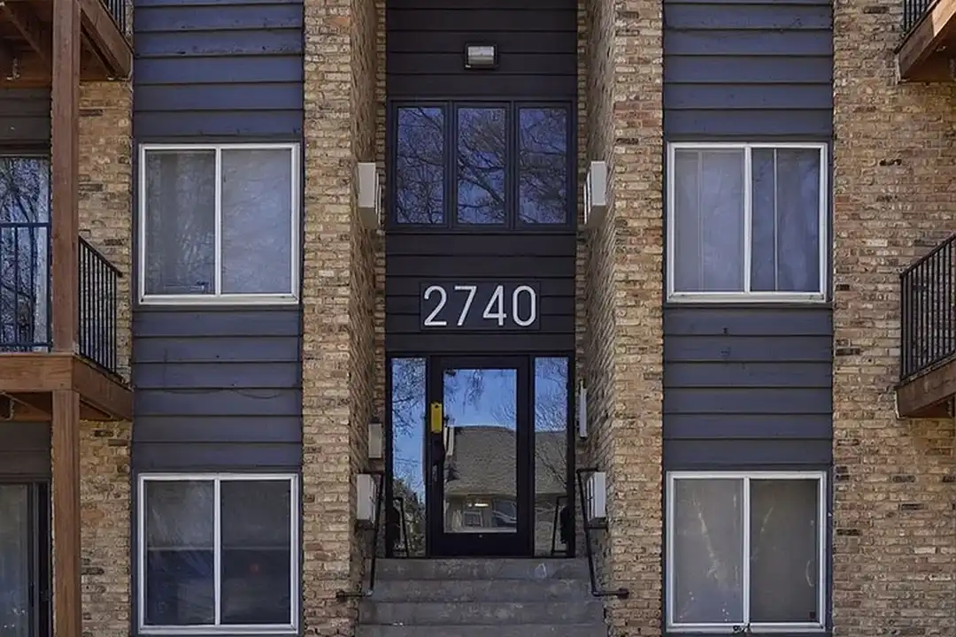 2740 Pleasant Ave – pohled 4