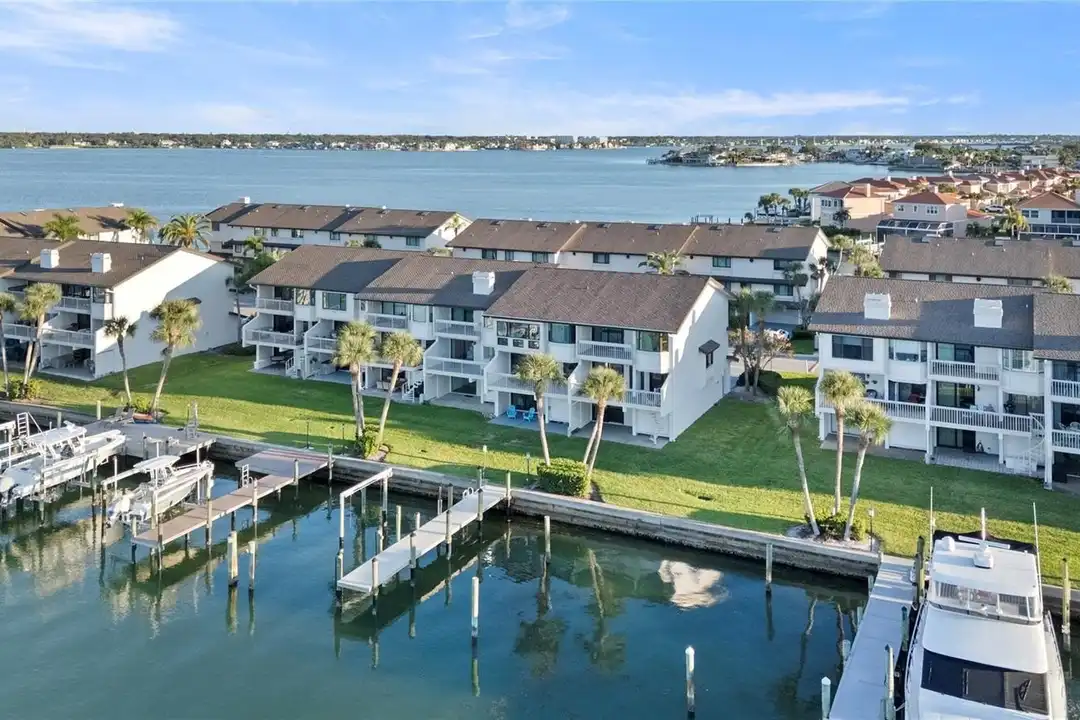 150 Marina Del Rey Ct - View 5