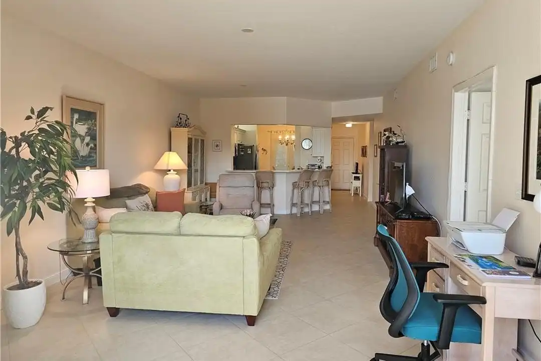 818 Tanbark Dr #102 - View 3