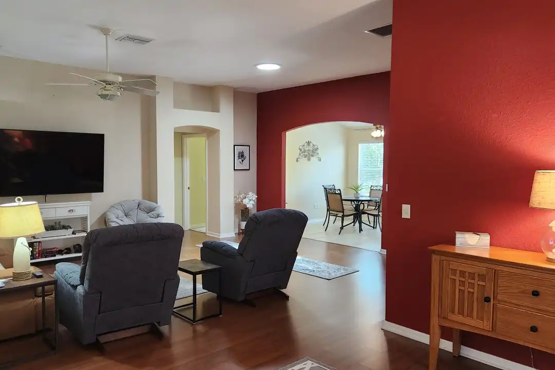 1426 Forest Acres Dr - View 5