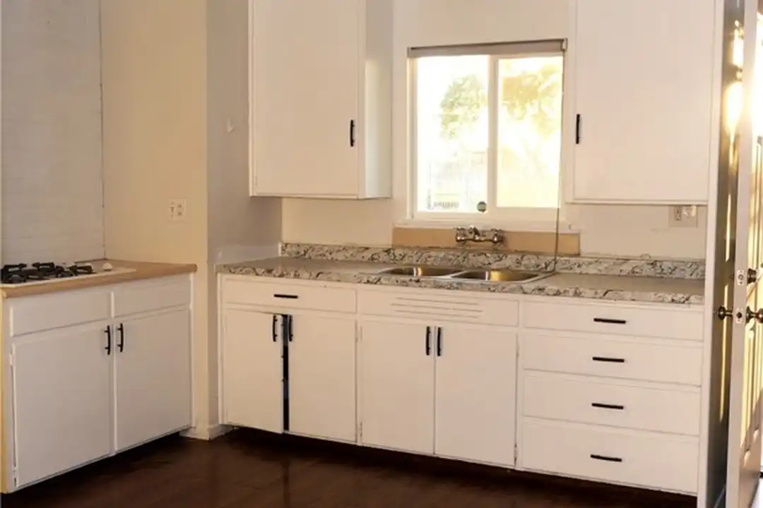 501 S University St unit 3 - View 2