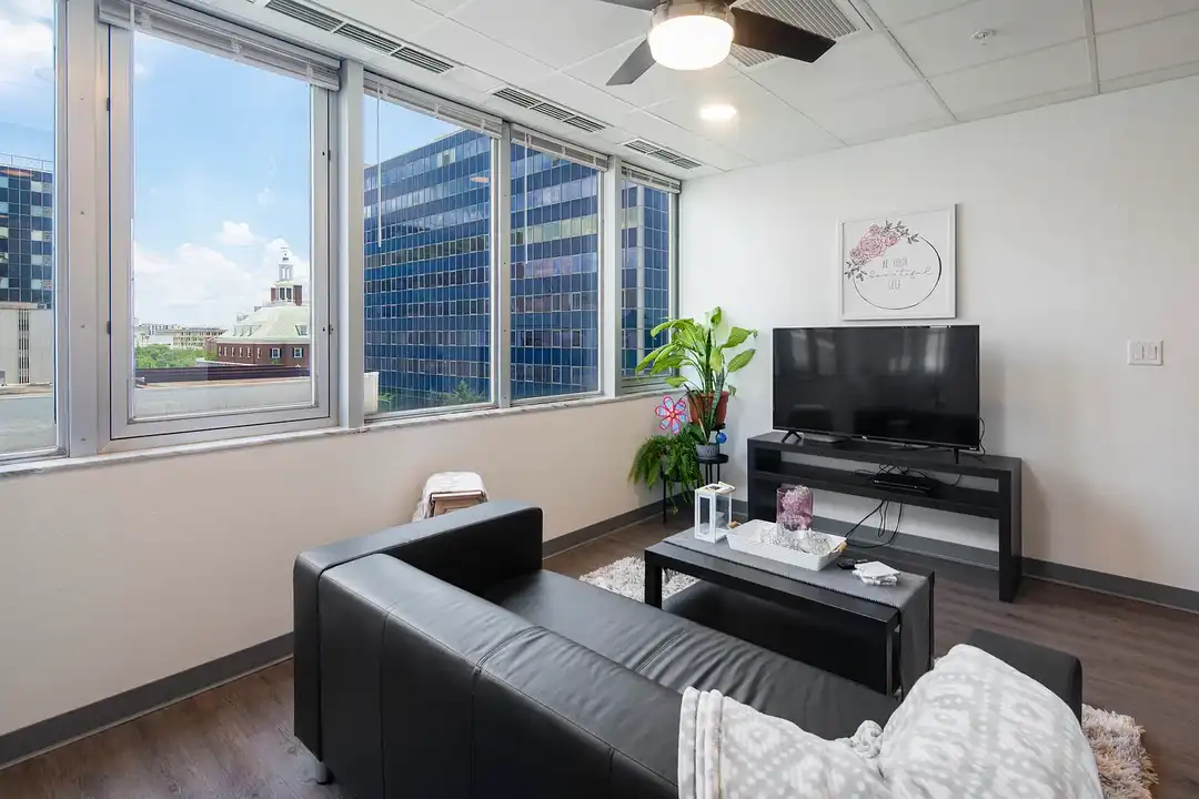 220 Madison (By the Bedroom) – photo 1