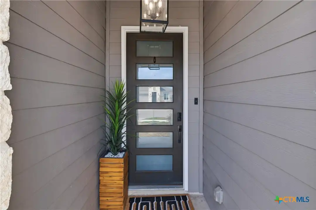 House in Seguin - View 3